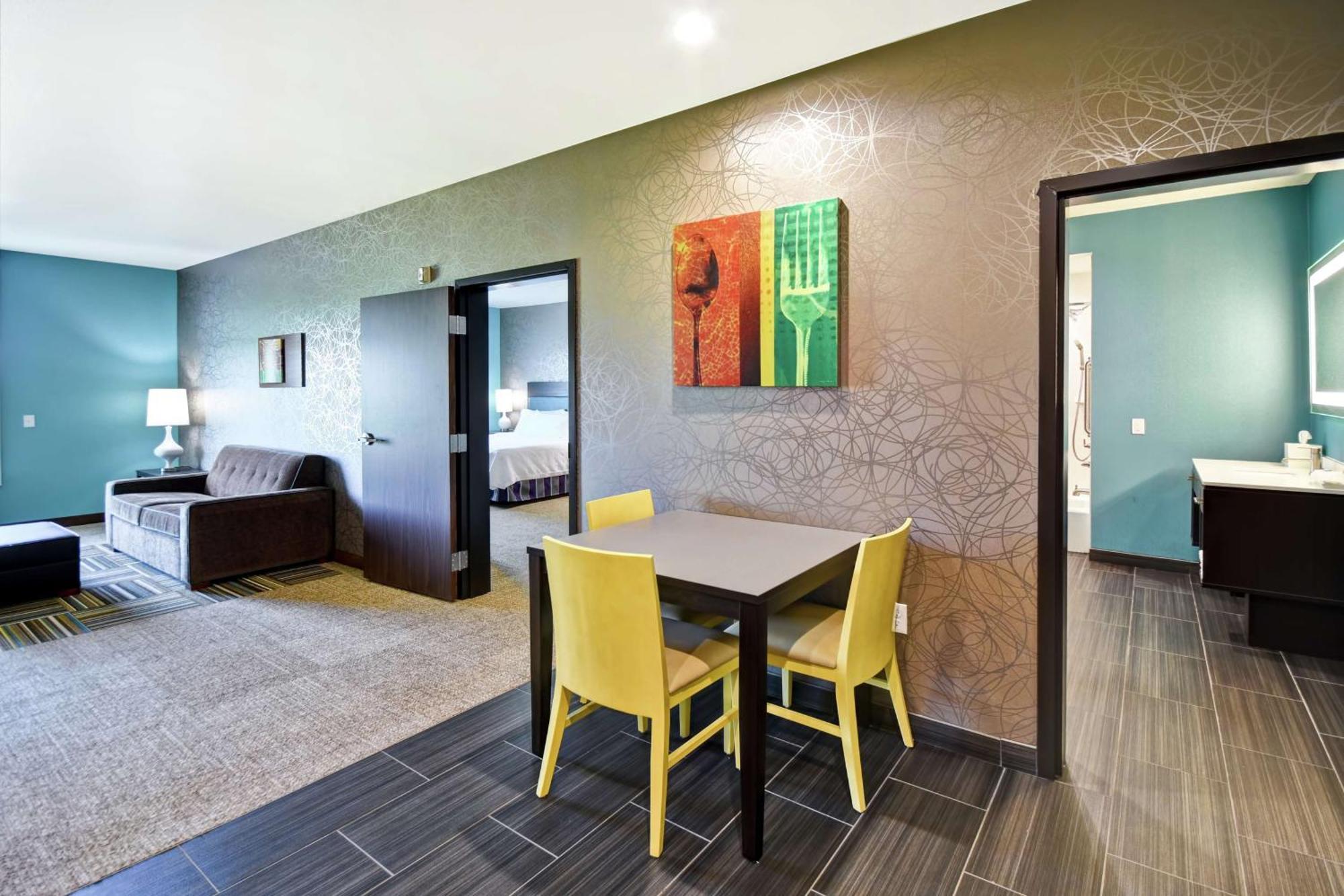 Hotel Home2 By Hilton